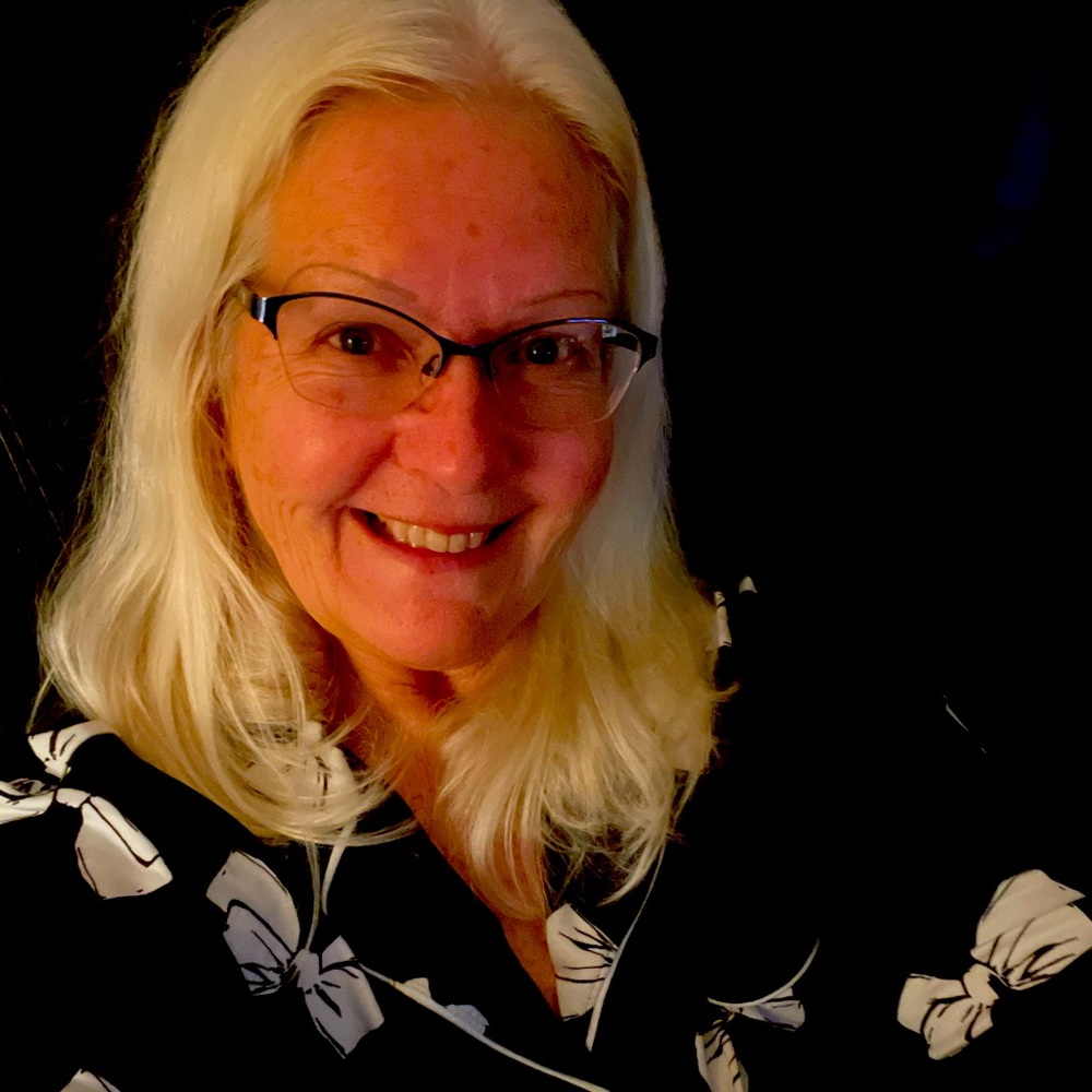 Meet your Posher, Dreama